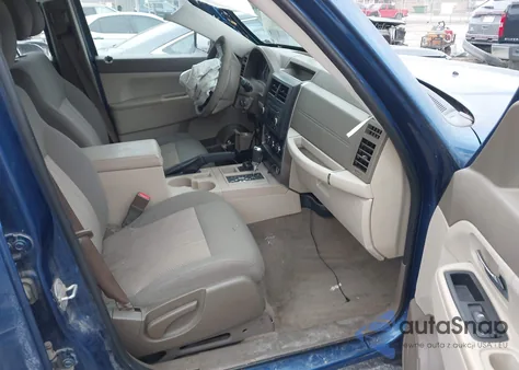 2010 Jeep Liberty Sport from USA, damaged, VIN 1J4PN2GK3AW106924